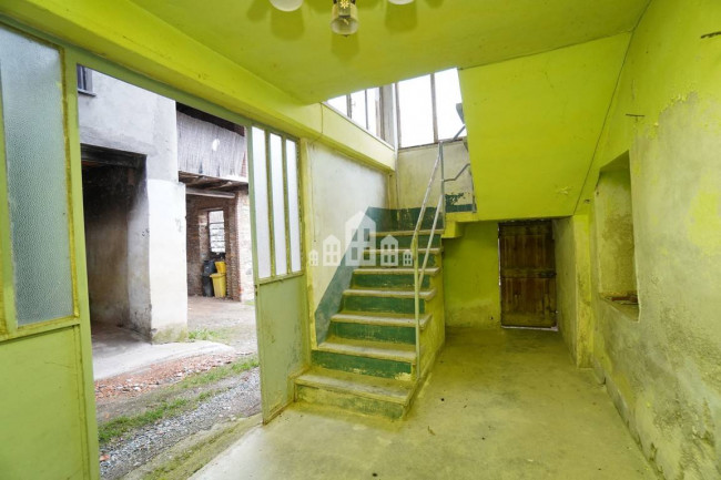 Casa semindipendente in vendita a Canischio