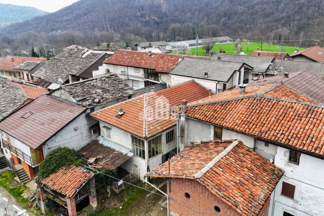 Casa semindipendente in vendita a Canischio
