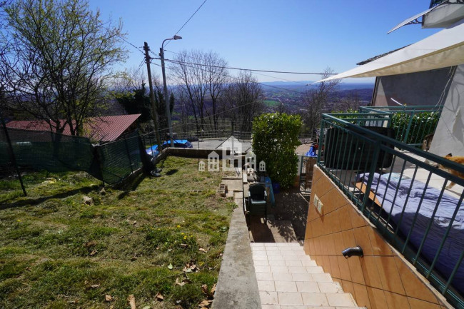 Casa semindipendente in vendita a Chiesanuova