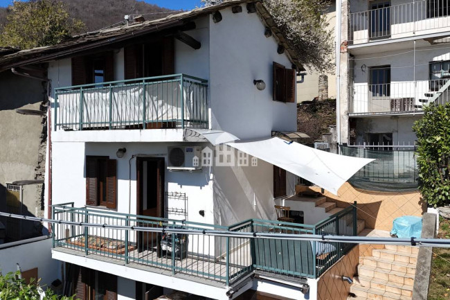 Casa semindipendente in vendita a Chiesanuova