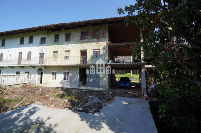 Casa semindipendente in vendita a Castellamonte