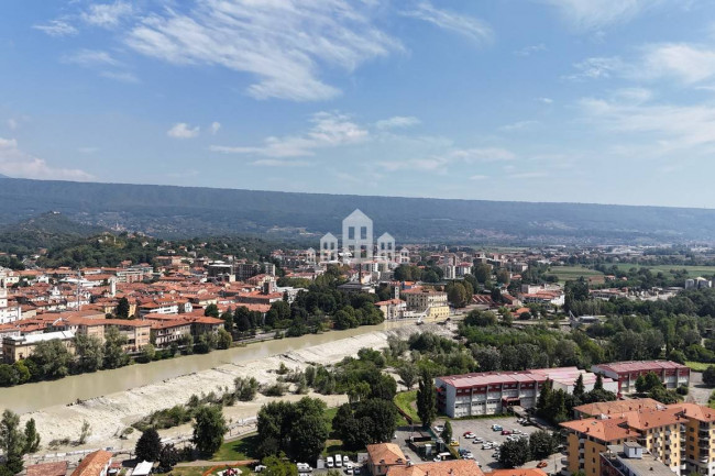 Appartamento in vendita a Ivrea