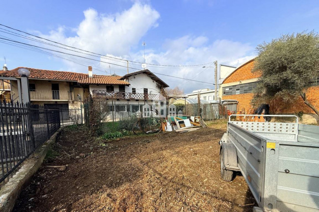 Casa semindipendente in vendita a Rivarolo Canavese
