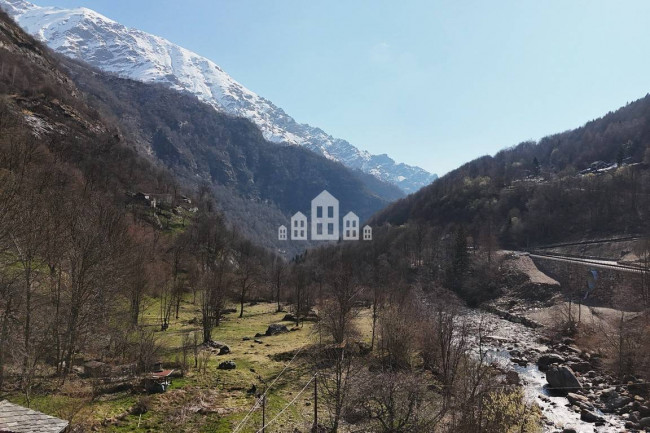 Rustico in vendita a Traversella