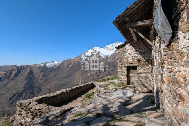 Rustico in vendita a Val di Chy