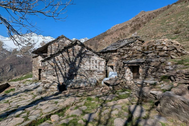 Rustico in vendita a Val di Chy