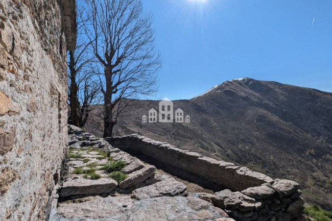 Rustico in vendita a Val di Chy
