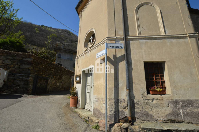 Casa semindipendente in vendita a Quincinetto