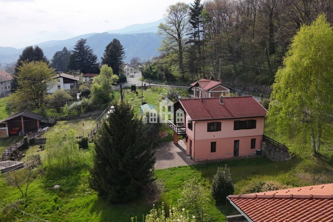 Casa indipendente in vendita a Val di Chy