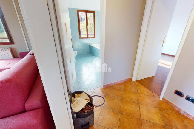 Casa indipendente in vendita a Val di Chy