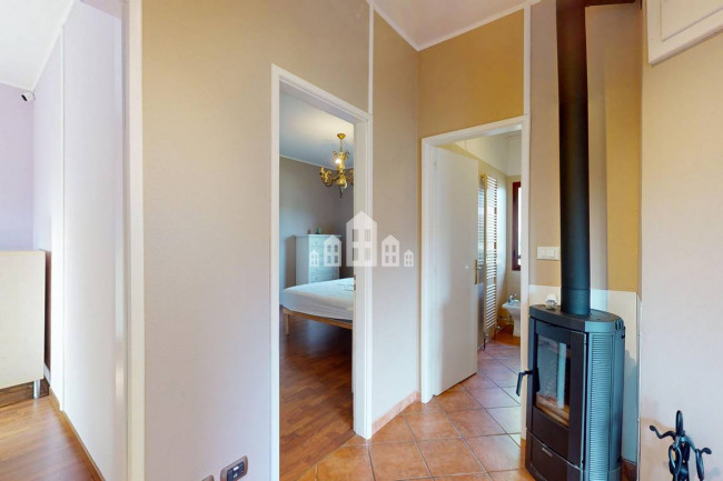 Casa indipendente in vendita a Val di Chy
