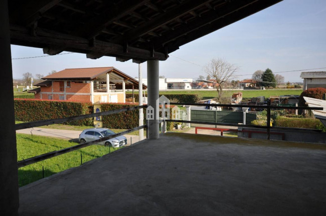Casa indipendente in vendita a Ozegna
