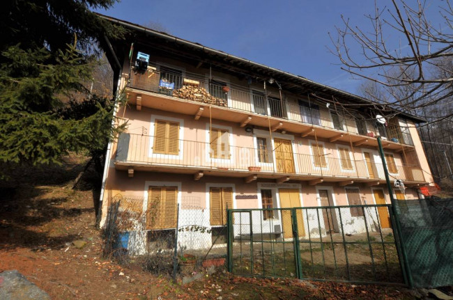 Detached house for sale in Ribordone