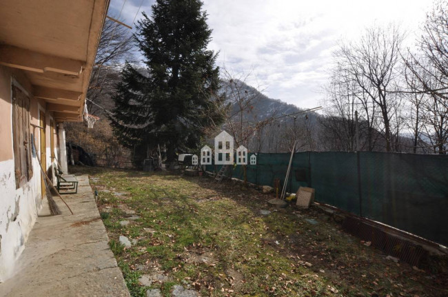 Detached house for sale in Ribordone