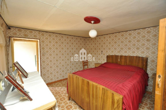 Detached house for sale in Ribordone