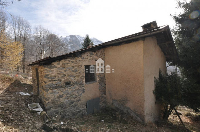 Detached house for sale in Ribordone