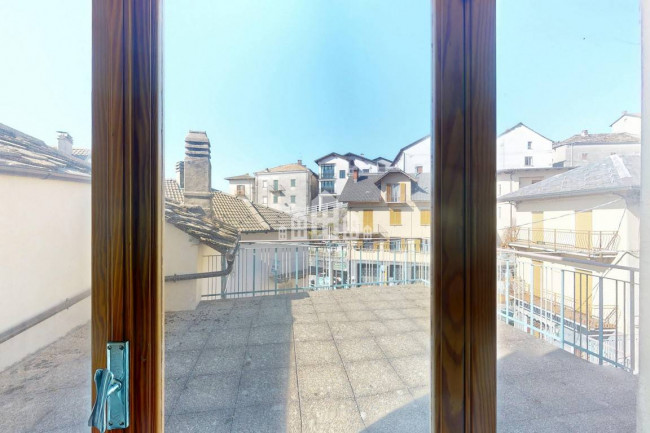 Appartamento in vendita a Andrate