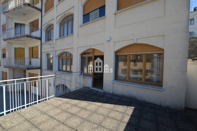Appartamento in vendita a Andrate