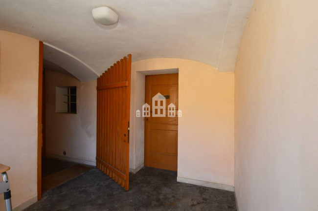Appartamento in vendita a Andrate