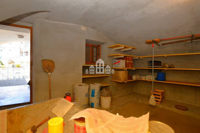 Appartamento in vendita a Andrate