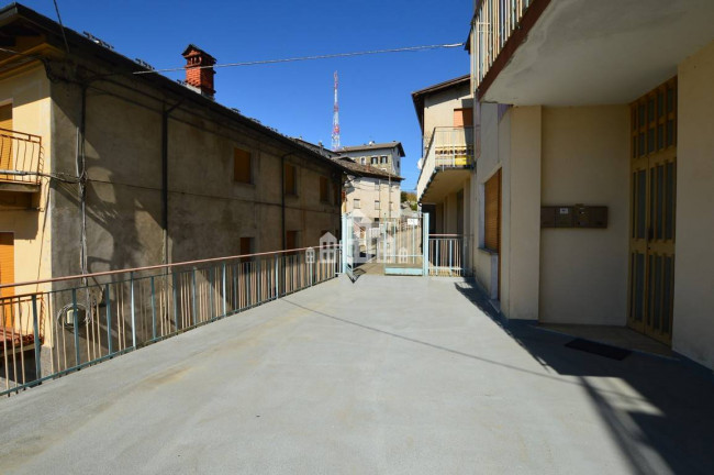Appartamento in vendita a Andrate