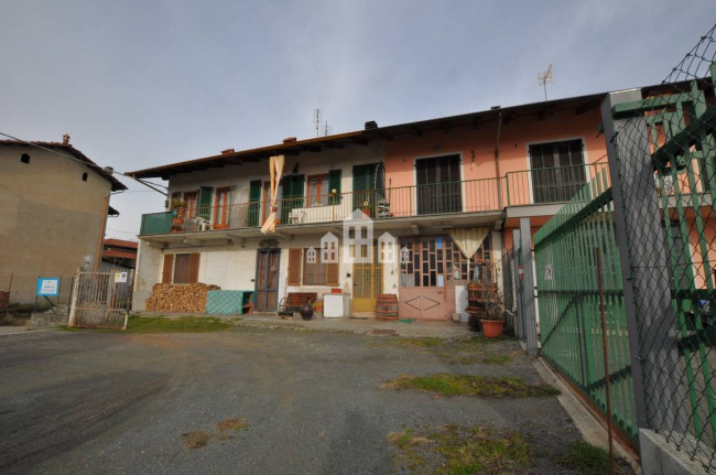 Casa semindipendente in vendita a Castellamonte