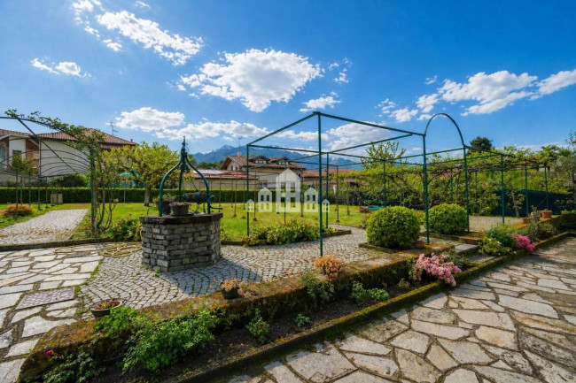 Villa in vendita a Cuorgnè