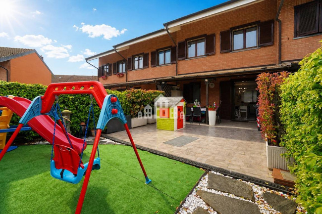 Villa a schiera centrale in vendita a Cuorgnè