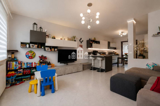 Villa a schiera centrale in vendita a Cuorgnè
