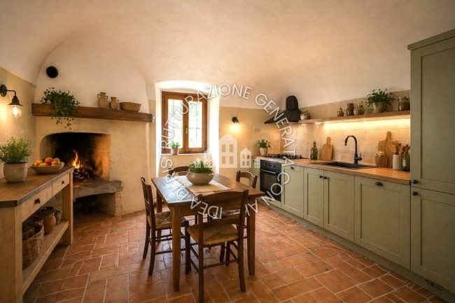 Detached house for sale in Cuorgnè