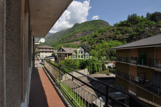 Appartamento in vendita a Sparone