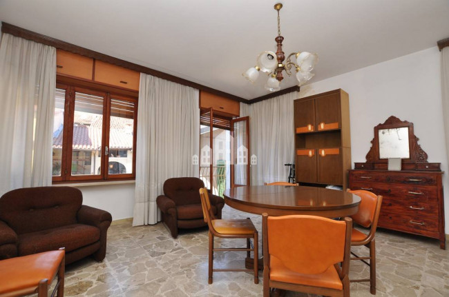Half-duplex for sale in Castellamonte