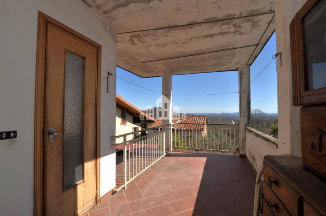 Half-duplex for sale in Castellamonte