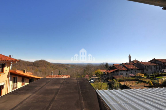 Half-duplex for sale in Castellamonte