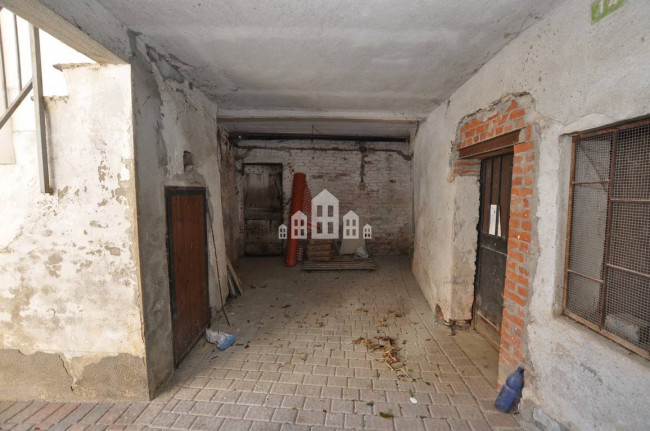 Half-duplex for sale in Castellamonte