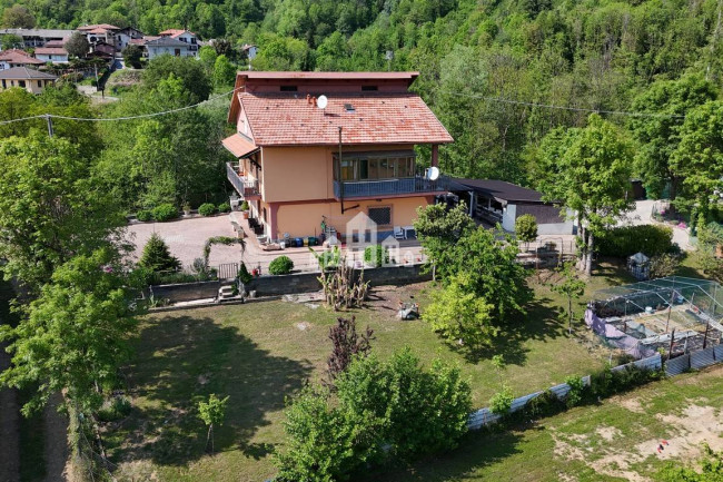 Bifamiliare in vendita a Canischio