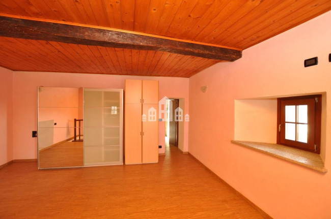 Half-duplex for sale in Cuorgnè