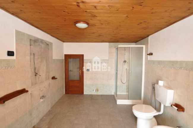 Half-duplex for sale in Cuorgnè