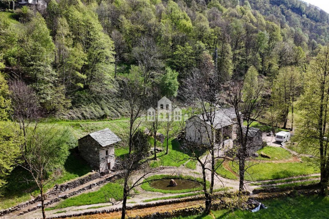 Rustico in vendita a Traversella