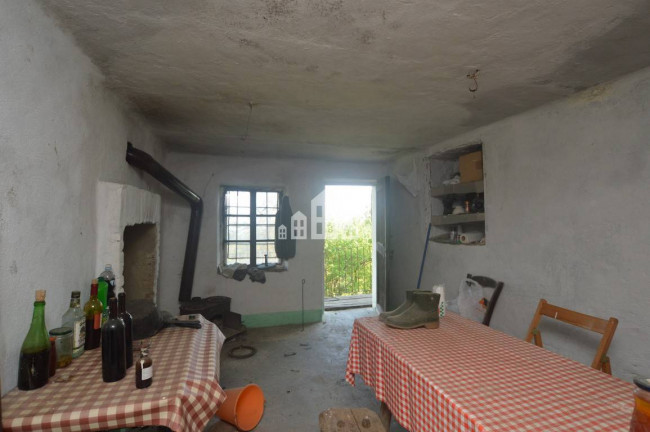 Rustico in vendita a Borgiallo