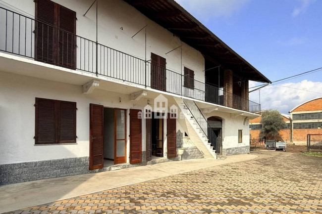 Half-duplex for sale in Rivarolo Canavese
