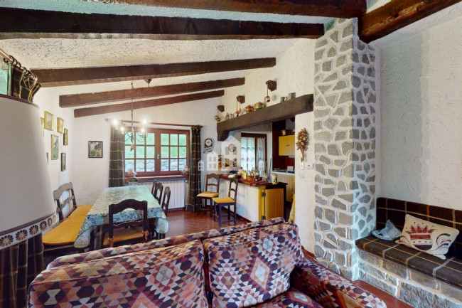 Villa in vendita a Valchiusa