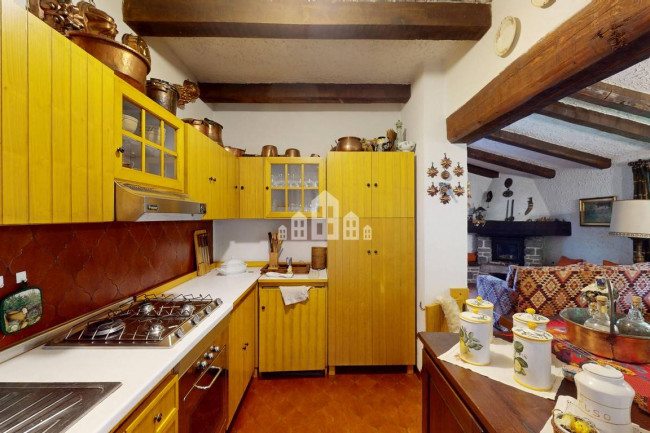 Villa in vendita a Valchiusa