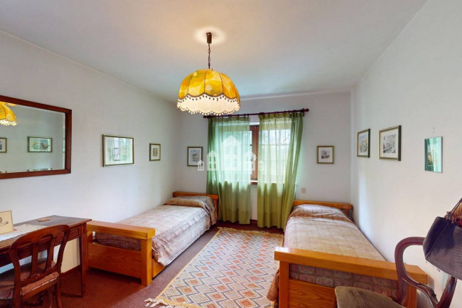 Villa in vendita a Valchiusa