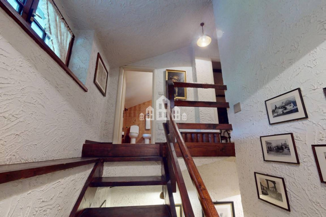 Villa in vendita a Valchiusa