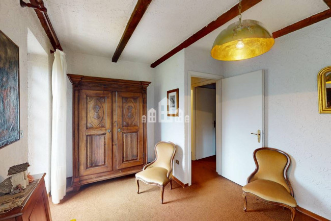Villa in vendita a Valchiusa