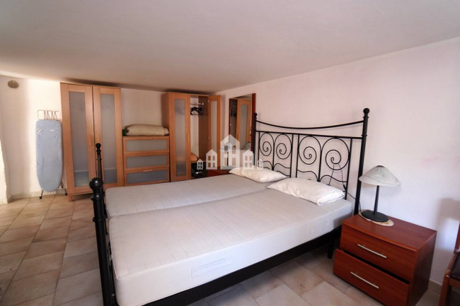 Casa semindipendente in vendita a Alpette