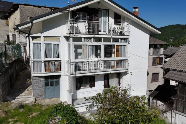 Casa semindipendente in vendita a Alpette