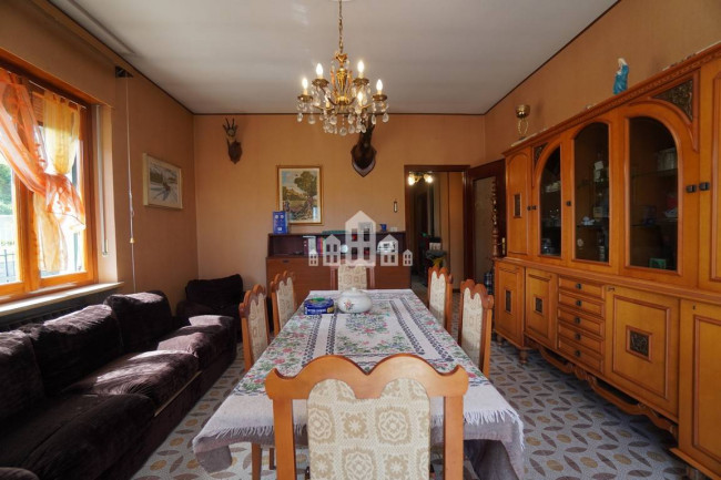 Casa indipendente in vendita a Cuorgnè