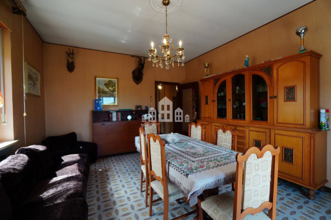 Casa indipendente in vendita a Cuorgnè